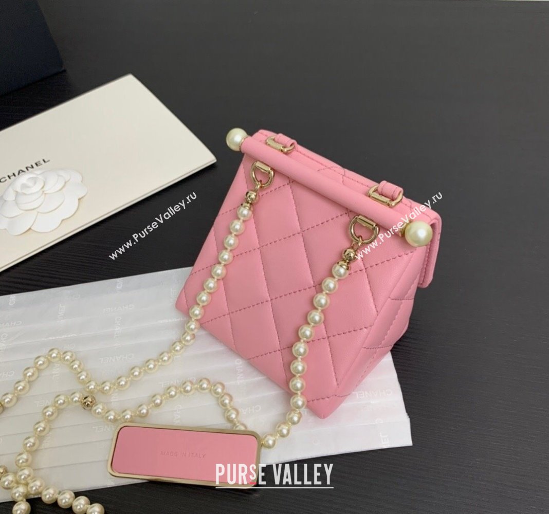 Chanel Lambskin Triangle Clutch with Chain and Pearls Light Pink 2024 AP4006 (yezi-240627033)