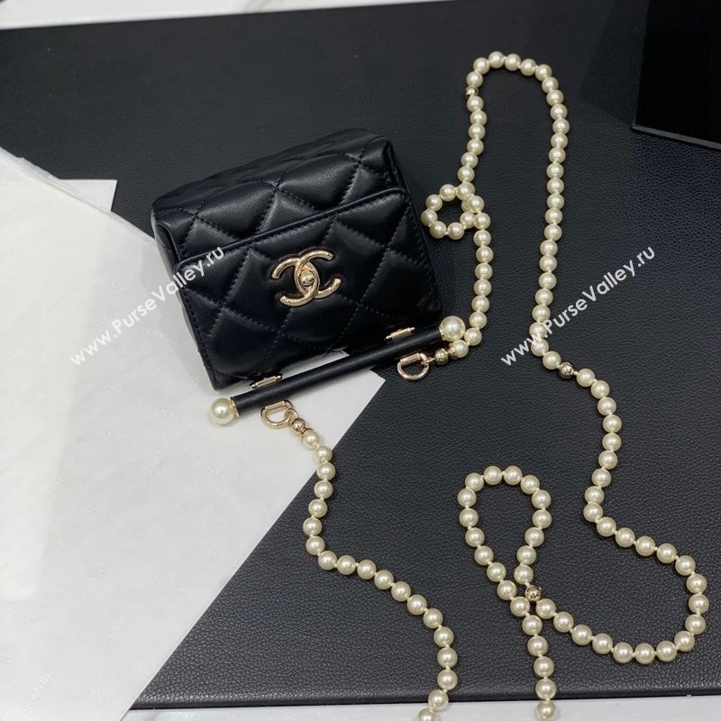 Chanel Lambskin Triangle Clutch with Chain and Pearls Black 2024 AP4006 (yezi-240627034)