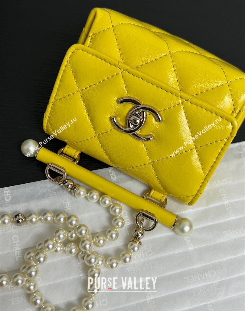 Chanel Lambskin Triangle Clutch with Chain and Pearls Yellow 2024 AP4006 (yezi-240627035)