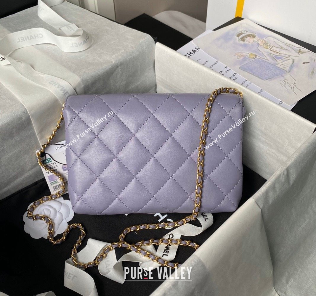 Chanel Shiny Lambskin Small Flap Bag with Pearls AS5011 Light Purple 2024 (yezi-240627062)