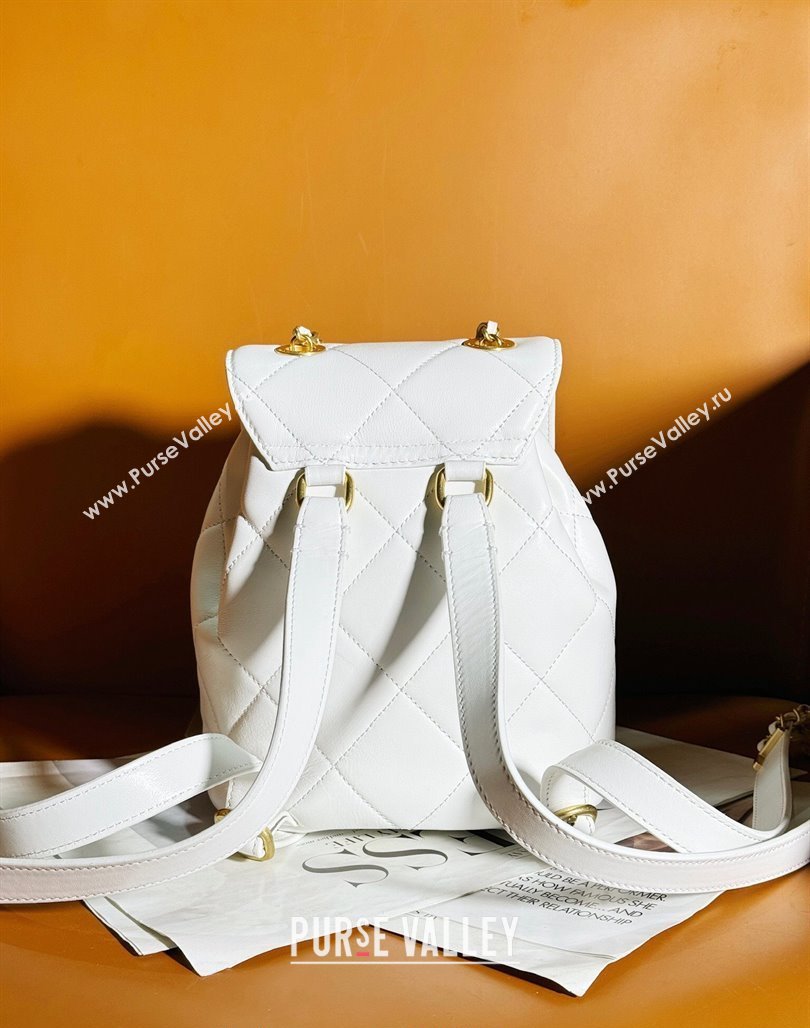 Chanel Lambskin Backpack Bag AS4866 White 2024 (yezi-240627085)