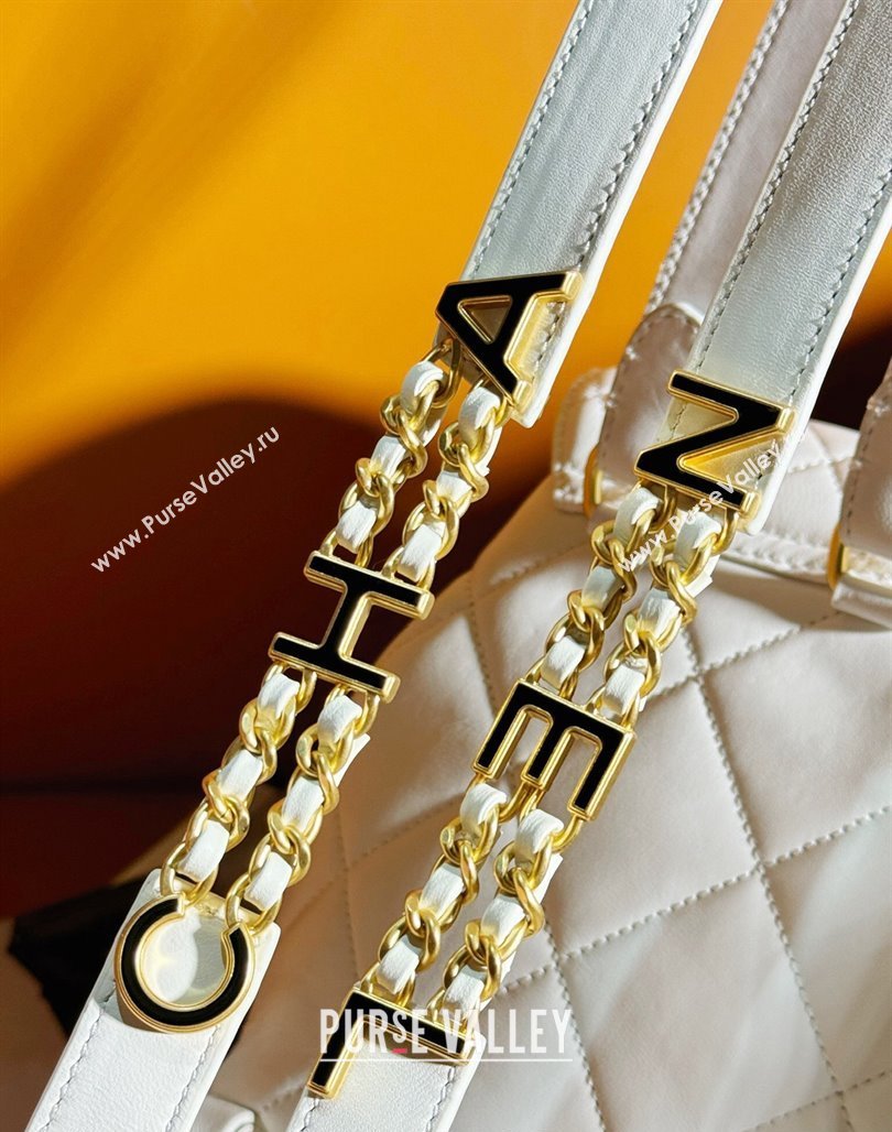 Chanel Lambskin Backpack Bag AS4866 White 2024 (yezi-240627085)