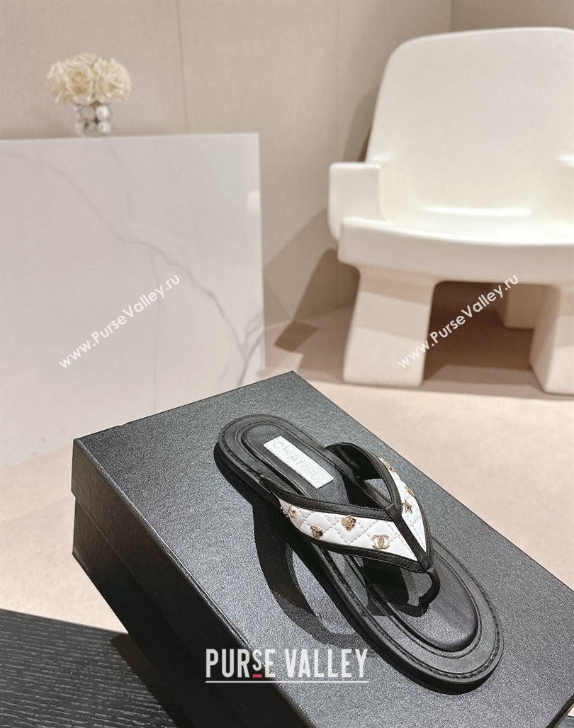 Chanel Calfskin Flat Thong Slide Sandal with Charm White2/Black 2024 0701 (MD-2407011)