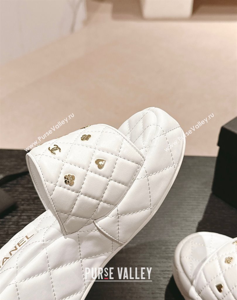 Chanel Lambskin Wedge Slides Sandal 6.5cm with Logo Charm White 2024 0701 (MD-240701112)