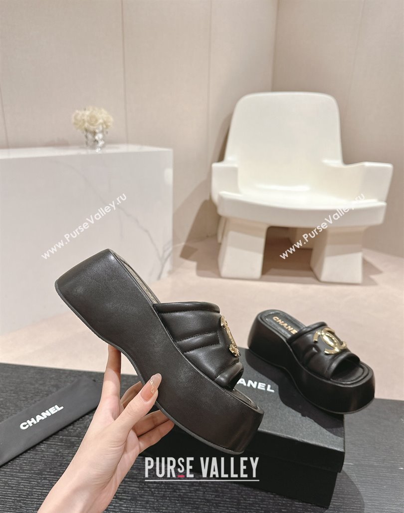 Chanel Lambskin Platform Slides Sandal 7cm with Maxi CC Black 2024 0701 (MD-240701115)