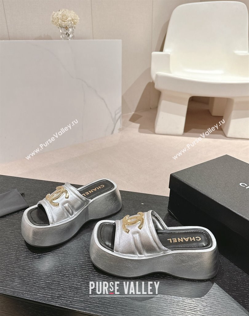 Chanel Lambskin Platform Slides Sandal 7cm with Maxi CC Silver 2024 0701 (MD-240701116)