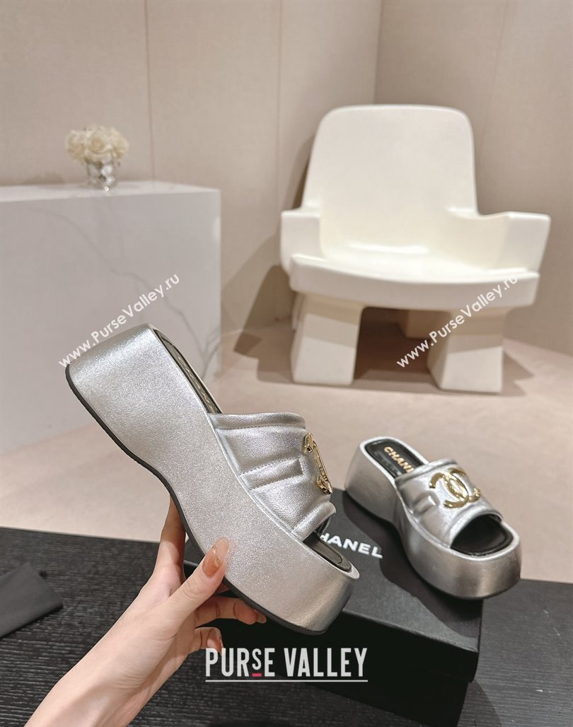 Chanel Lambskin Platform Slides Sandal 7cm with Maxi CC Silver 2024 0701 (MD-240701116)