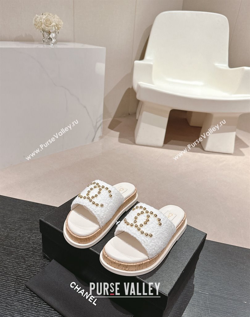 Chanel Teddy-Cloth Flat Slide Sandals with Studs CC White 2024 0603 (MD-240701118)