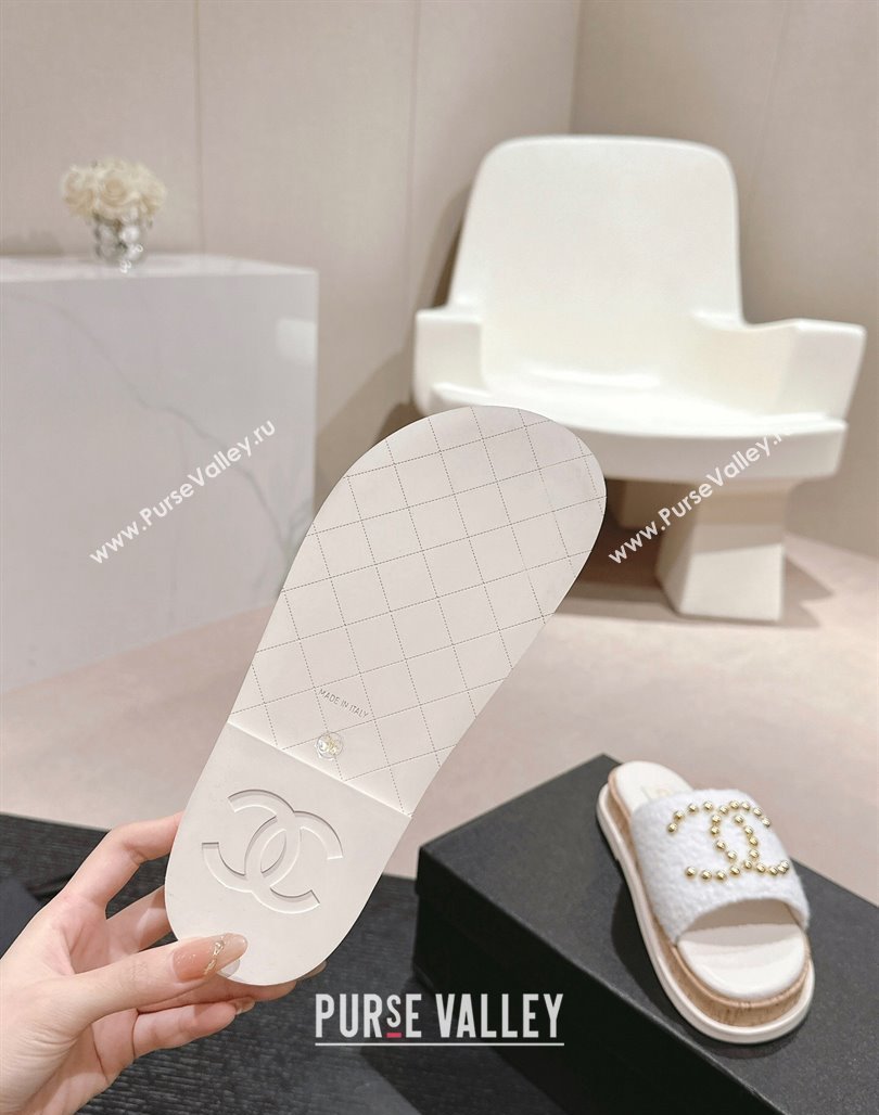 Chanel Teddy-Cloth Flat Slide Sandals with Studs CC White 2024 0603 (MD-240701118)