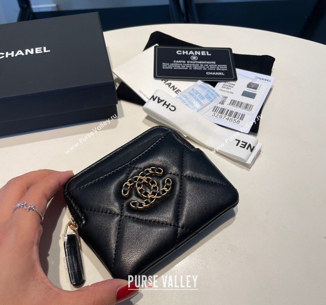 Chanel Shiny Lambskin 19 Zipped Coin Purse Wallet AP2086 Black 2024 (SSZ-240717062)