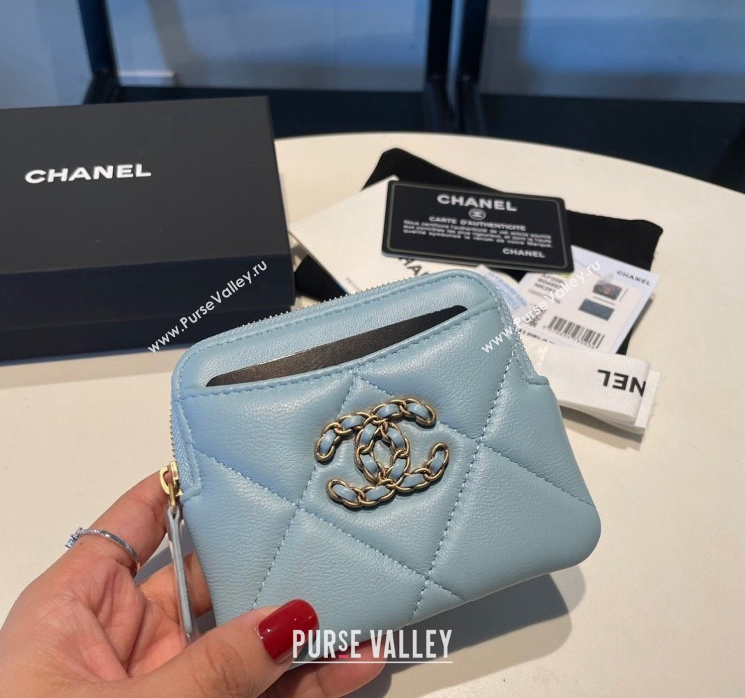 Chanel Shiny Lambskin 19 Zipped Coin Purse Wallet AP2086 Light Blue 2024 (SSZ-240717067)