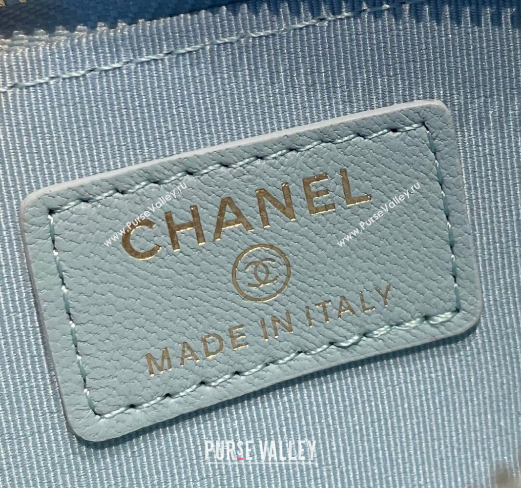 Chanel Shiny Lambskin 19 Zipped Coin Purse Wallet AP2086 Light Blue 2024 (SSZ-240717067)