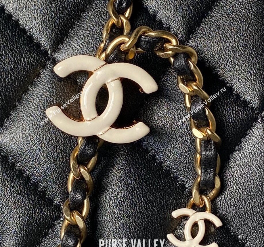 Chanel Shiny Lambskin Small Flap Bag with CC Charm Chain Black 2024 AS4967 (yezi-240717083)