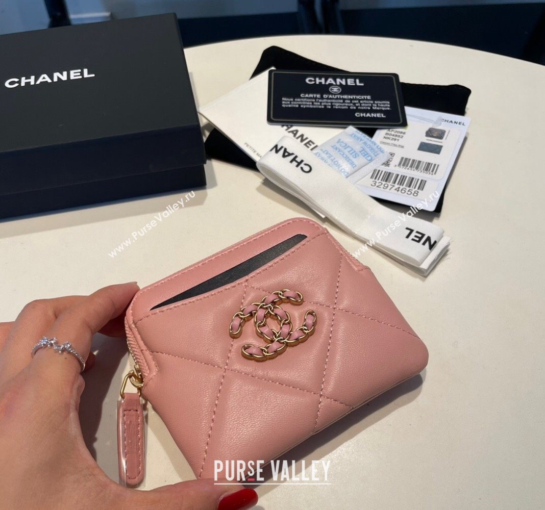 Chanel Shiny Lambskin 19 Zipped Coin Purse Wallet AP2086 Light Pink 2024 (SSZ-240717059)