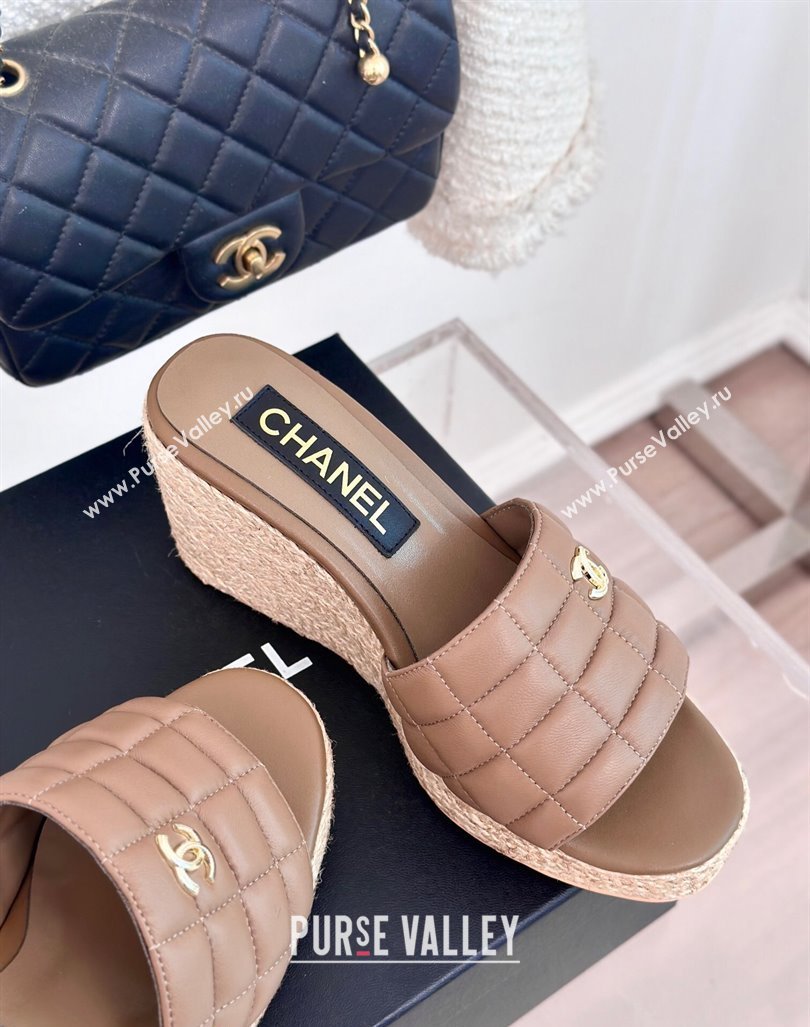 Chanel Quilted Lambskin Wedge Slides Sandal 8cm Khaki 2024 0603 (MD-240722119)