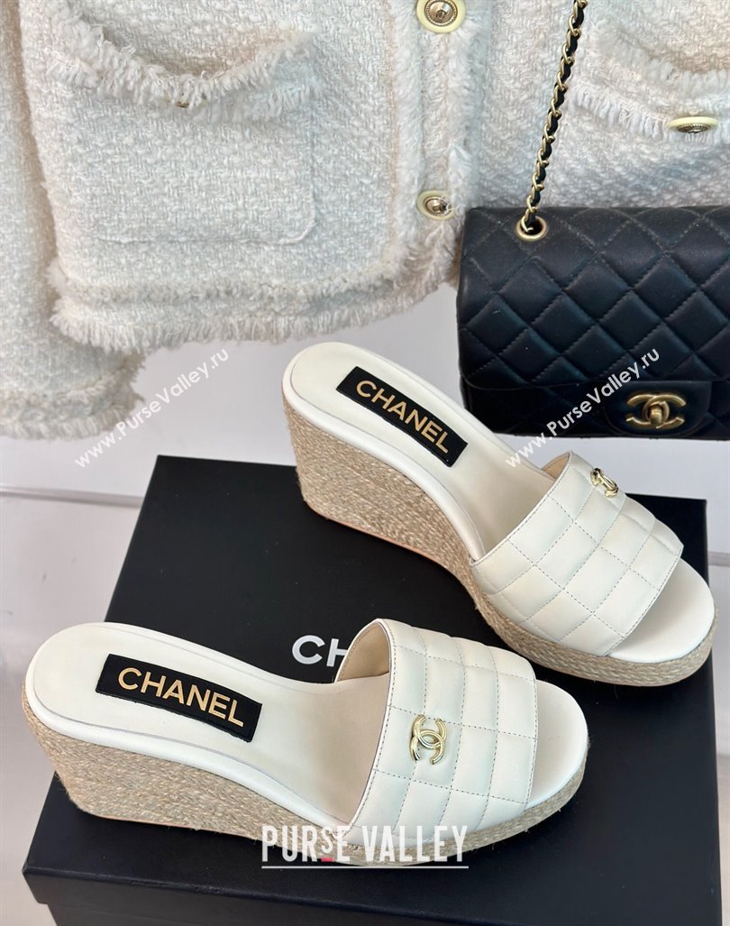 Chanel Quilted Lambskin Wedge Slides Sandal 8cm White 2024 0603 (MD-240722120)