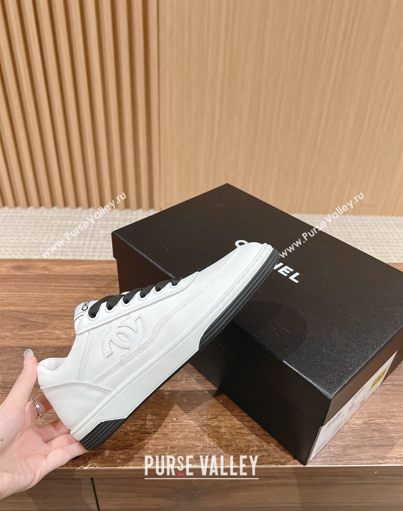 Chanel White Calfskin Sneakers with Side CC Black 2024 072203 (KL-240722018)