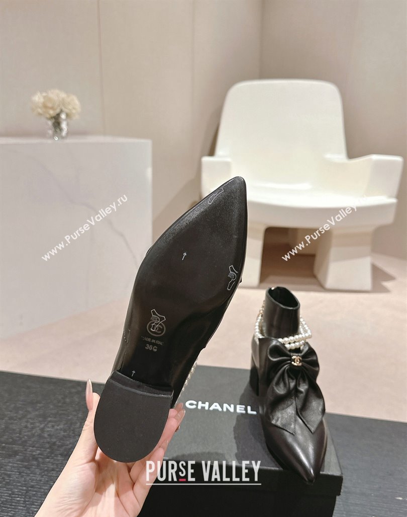 Chanel Calfskin Heel Ankle Boots 5.5cm with Maxi-Bow and Pearls Black 2024 072206 (MD-240722046)