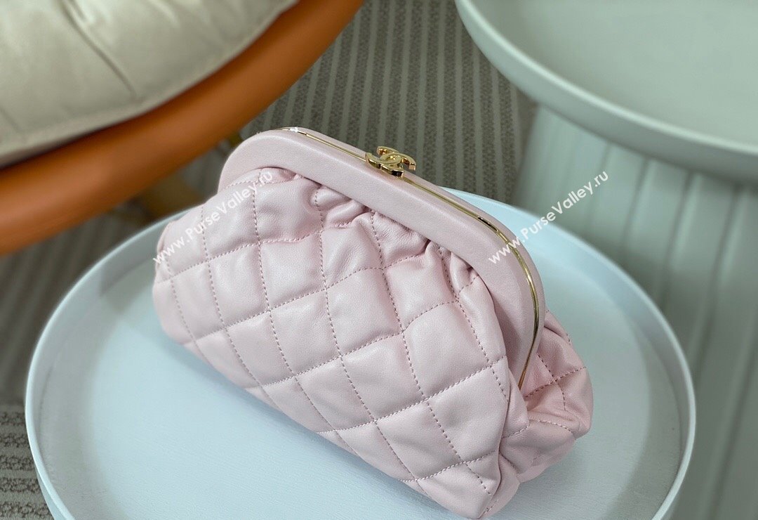 Chanel Lambskin Clutch with Chain AS4717 Light Pink 2024 (SM-240808002)