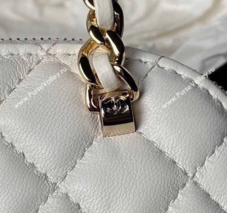 Chanel Shiny Lambskin Clutch with Chain and Top Handle White 2024 AP3354 (yezi-240830069)