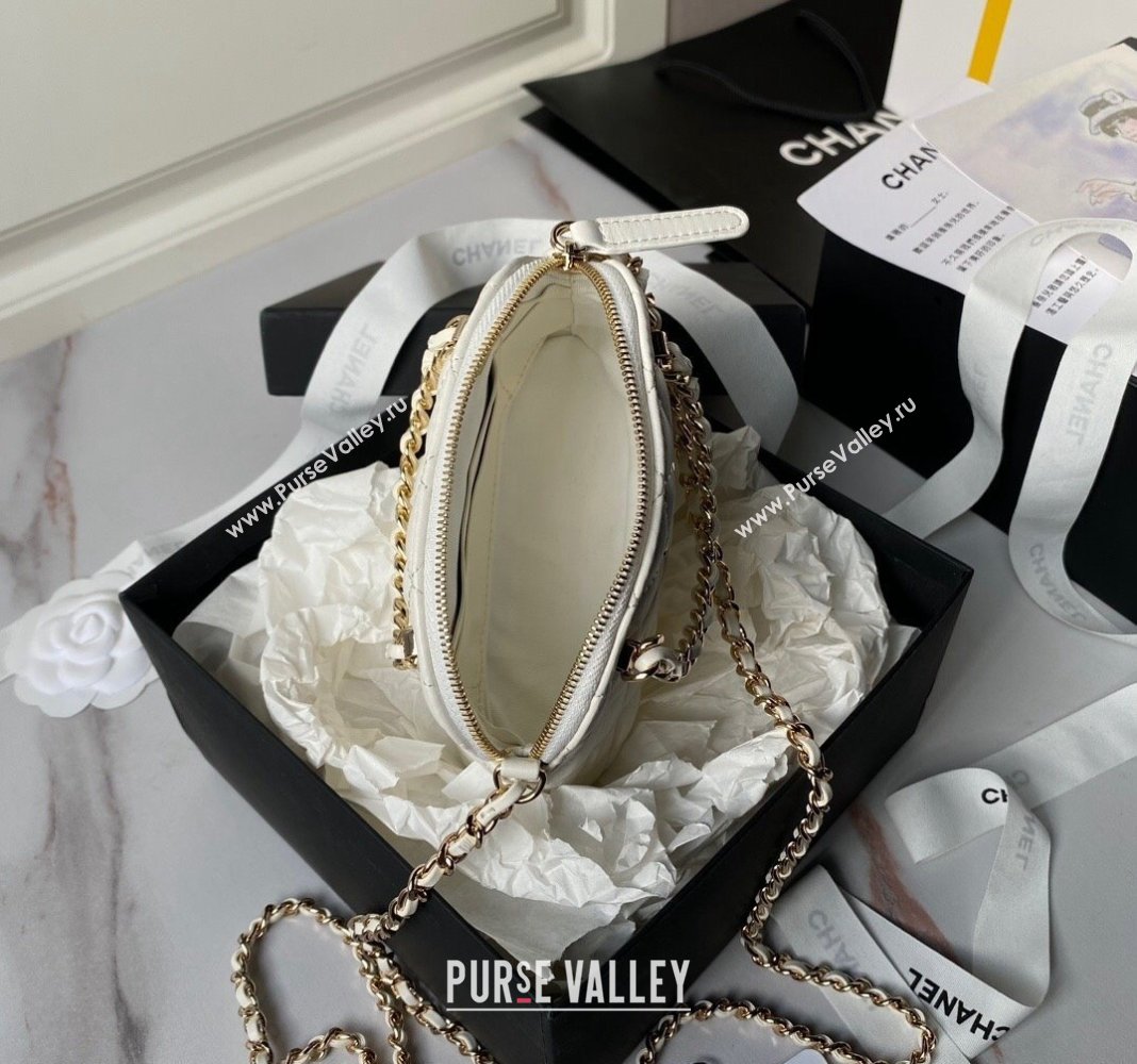 Chanel Shiny Lambskin Clutch with Chain and Top Handle White 2024 AP3354 (yezi-240830069)