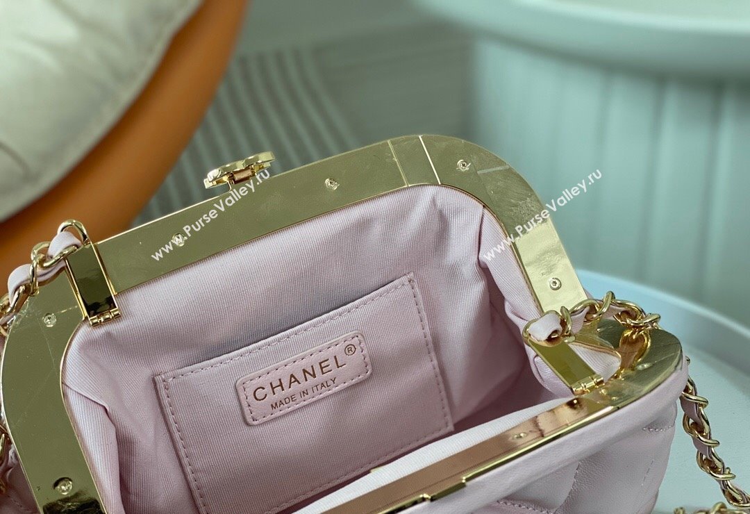 Chanel Lambskin Clutch with Chain AS4717 Light Pink 2024 (SM-240808002)