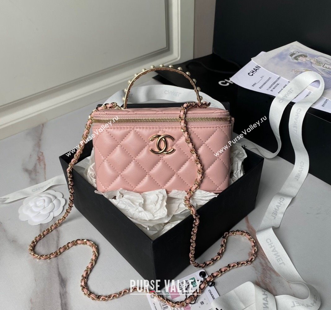 Chanel Lambskin Clutch with Chain and Pearls Top handle AP3956 Light Pink 2024 (yezi-240808043)