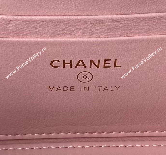 Chanel Lambskin Clutch with Chain and Pearls Top handle AP3956 Light Pink 2024 (yezi-240808043)