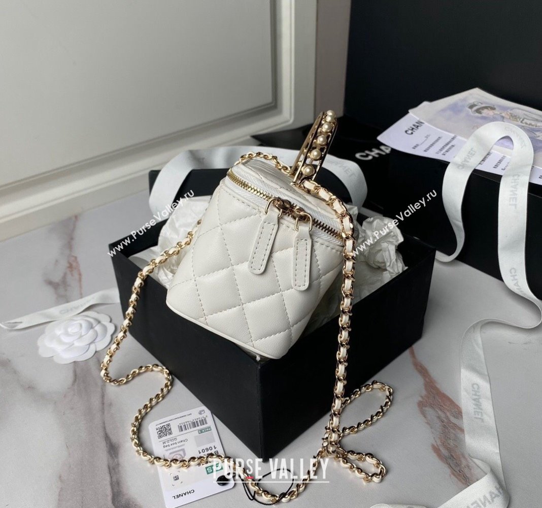 Chanel Lambskin Clutch with Chain and Pearls Top handle AP3956 White 2024 (yezi-240808045)