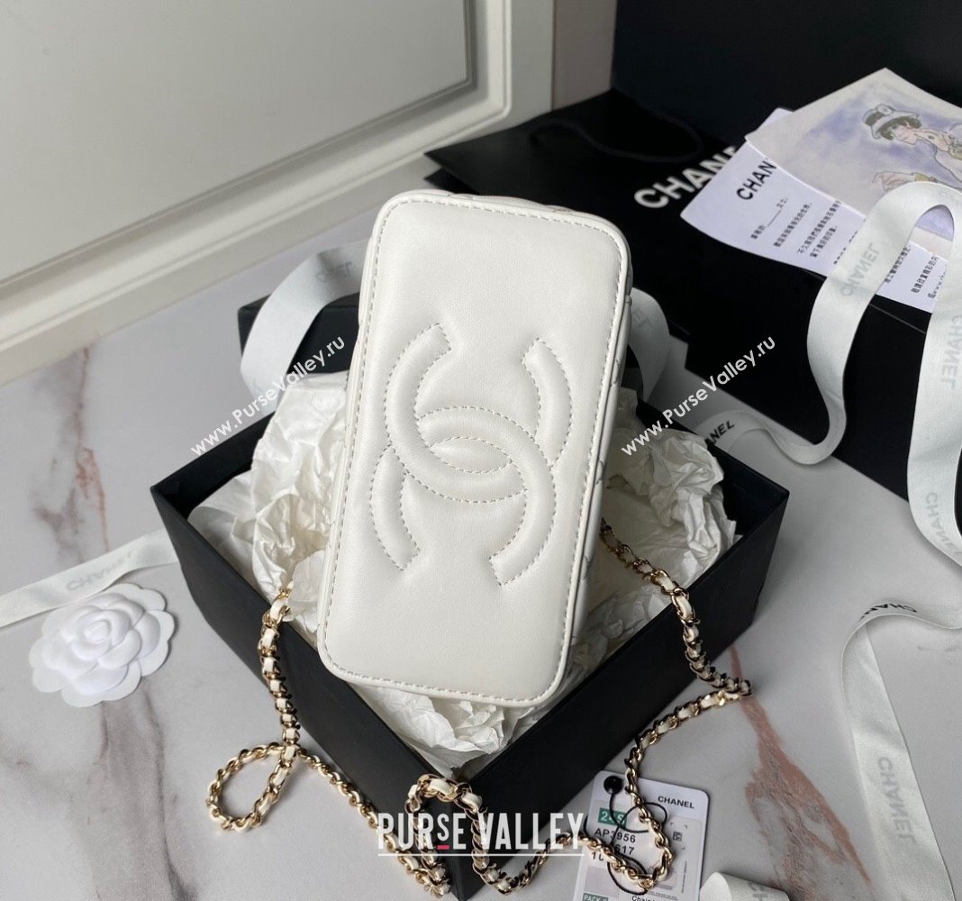 Chanel Lambskin Clutch with Chain and Pearls Top handle AP3956 White 2024 (yezi-240808045)