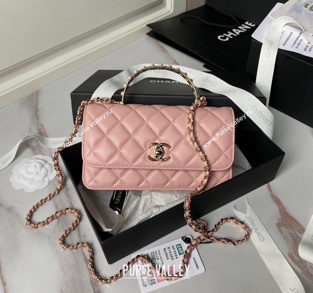 Chanel Lambskin Clutch with Chain and Pearls Top handle AP3954 Light Pink 2024 (yezi-240808048)