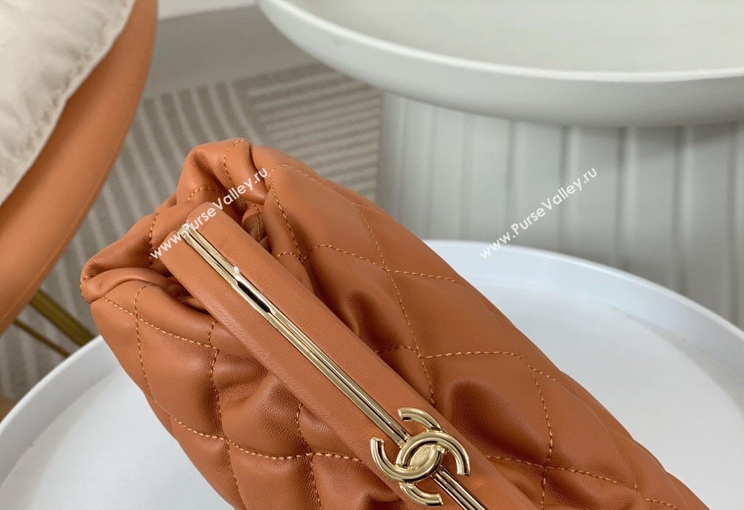 Chanel Lambskin Clutch with Chain AS4717 Light Brown 2024 (SM-240808001)