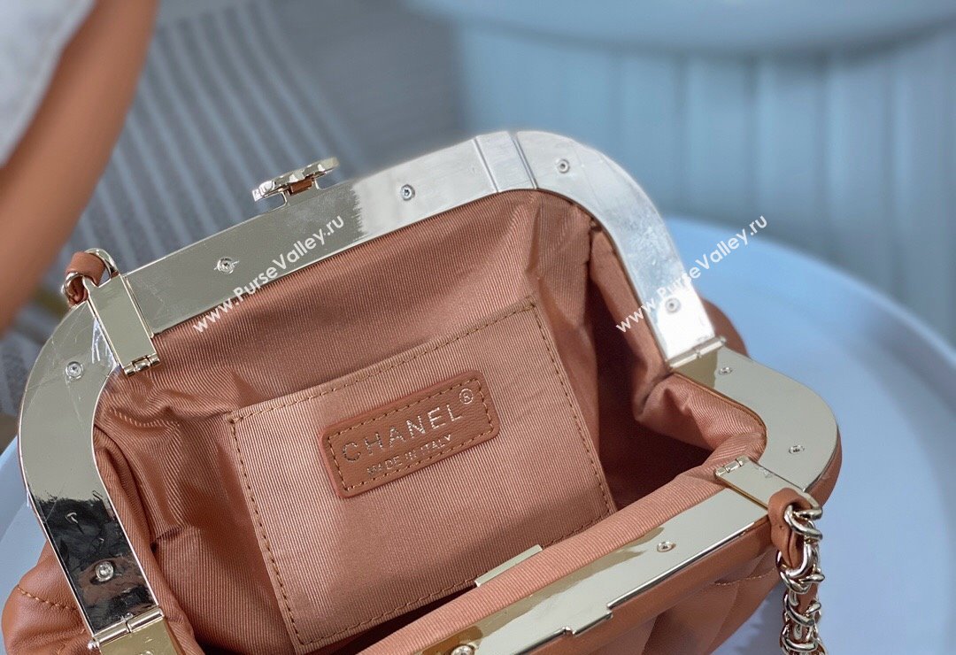 Chanel Lambskin Clutch with Chain AS4717 Light Brown 2024 (SM-240808001)