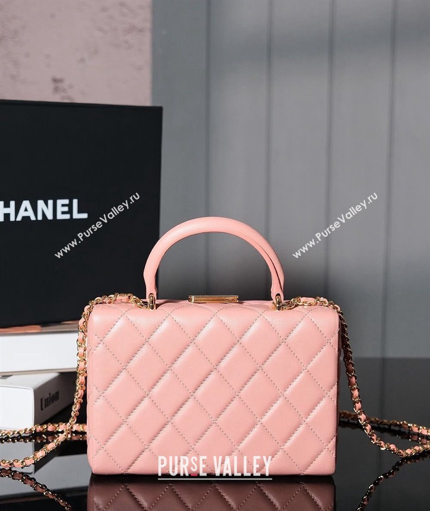 Chanel Lambskin Vanity Case Bag Light Pink 2025A (yezi-240808034)