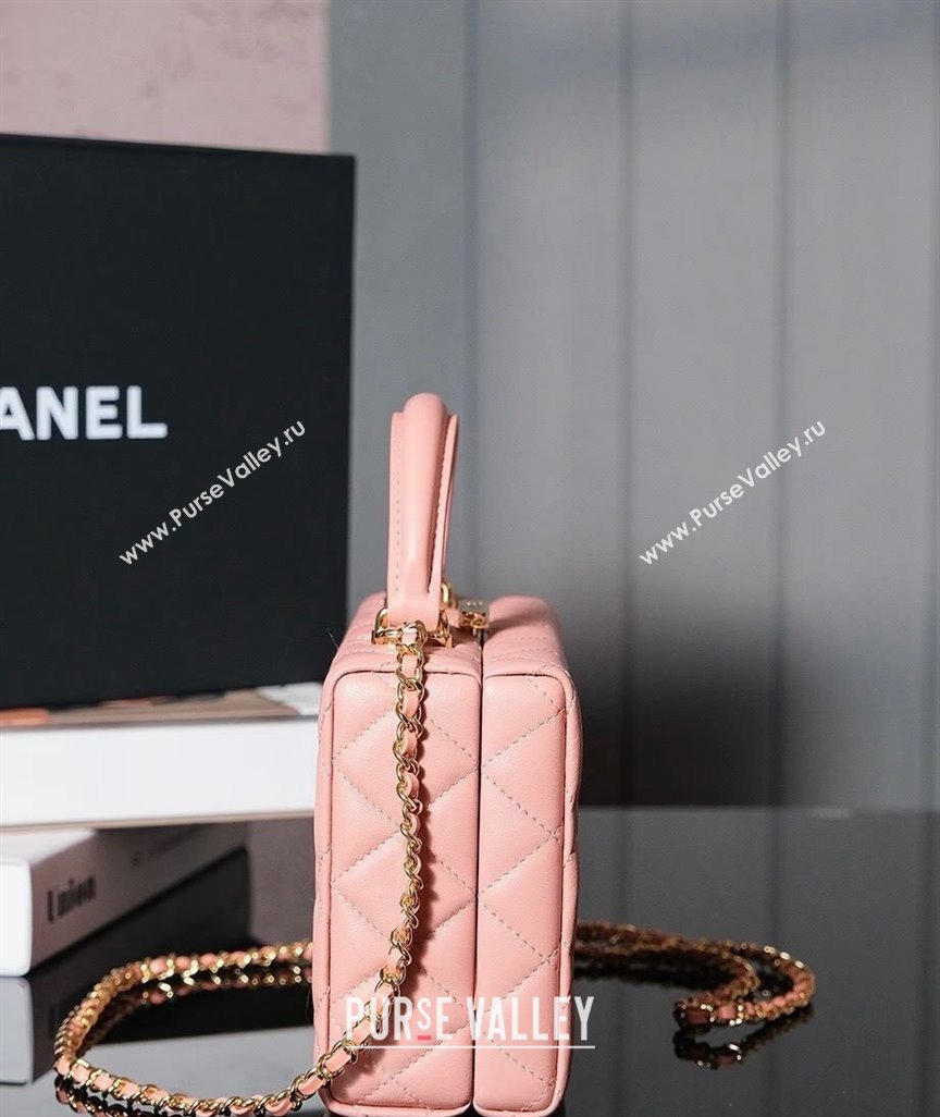 Chanel Lambskin Vanity Case Bag Light Pink 2025A (yezi-240808034)