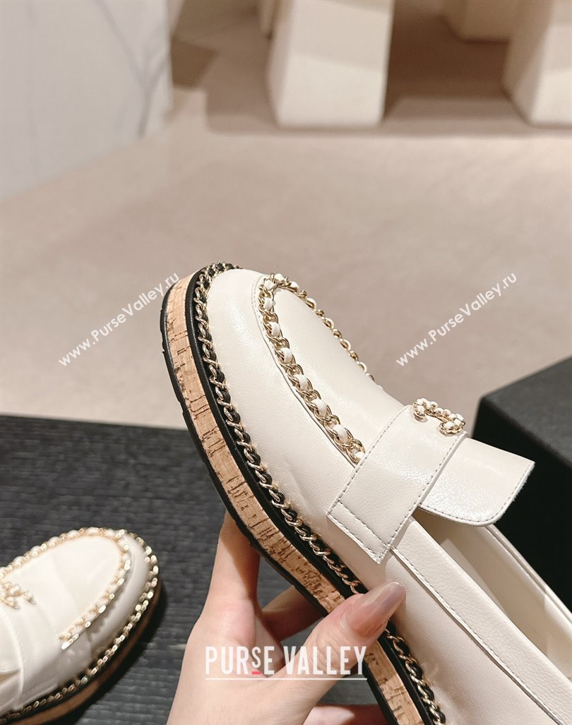 Chanel Calfskin Loafers with Chain White 2024 081614 (MD-240816115)