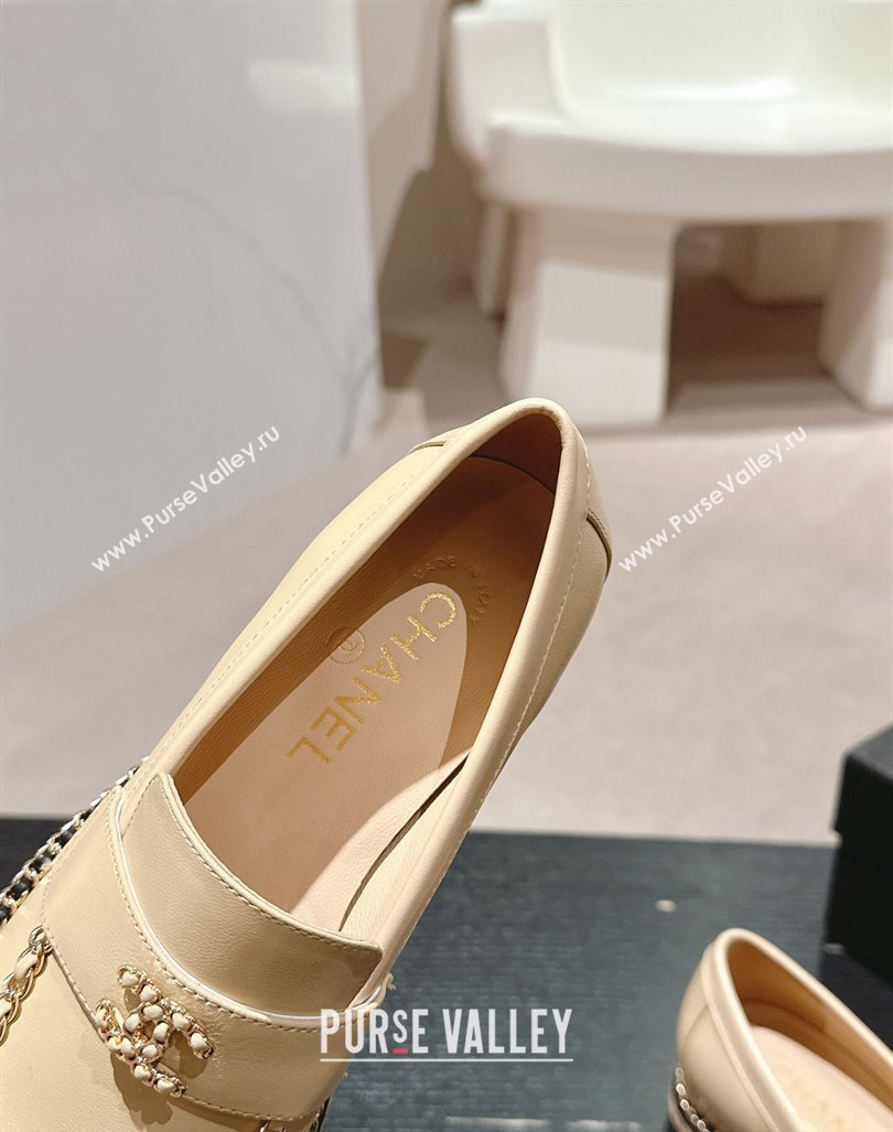 Chanel Calfskin Loafers with Chain Beige 2024 081614 (MD-240816116)