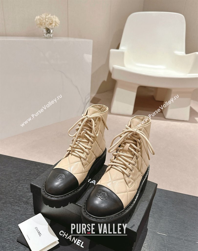 Chanel Quilted Calfskin Lace up Ankle Boots Beige 2024 CH081629 (MD-240816130)