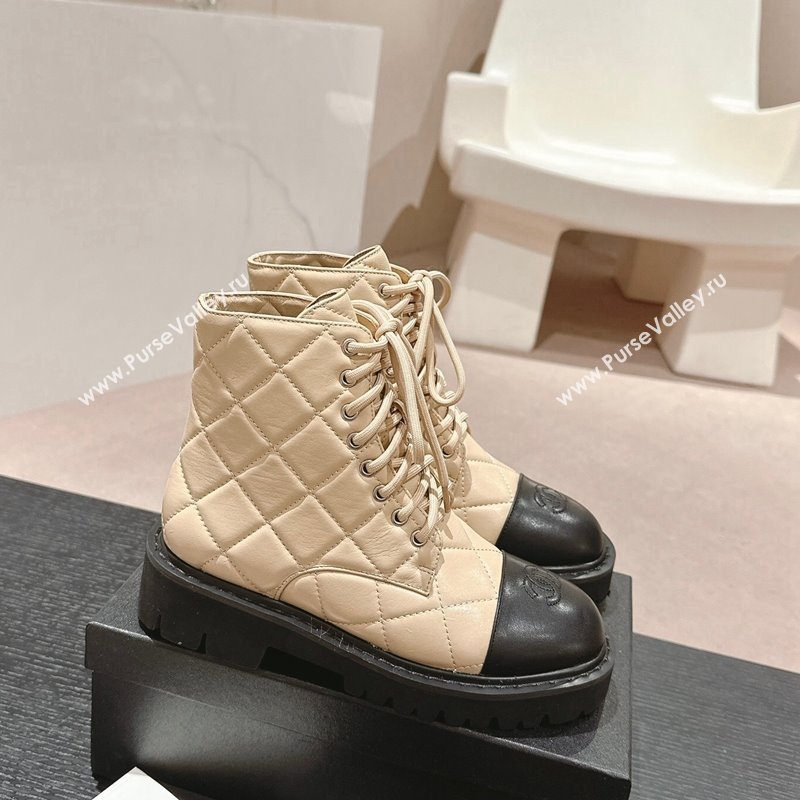 Chanel Quilted Calfskin Lace up Ankle Boots Beige 2024 CH081629 (MD-240816130)