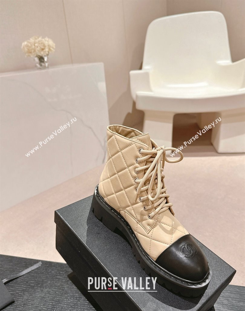 Chanel Quilted Calfskin Lace up Ankle Boots Beige 2024 CH081629 (MD-240816130)