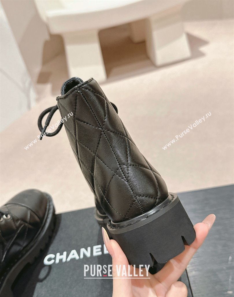 Chanel Quilted Calfskin Lace up Ankle Boots Black 2024 CH081629 (MD-240816131)