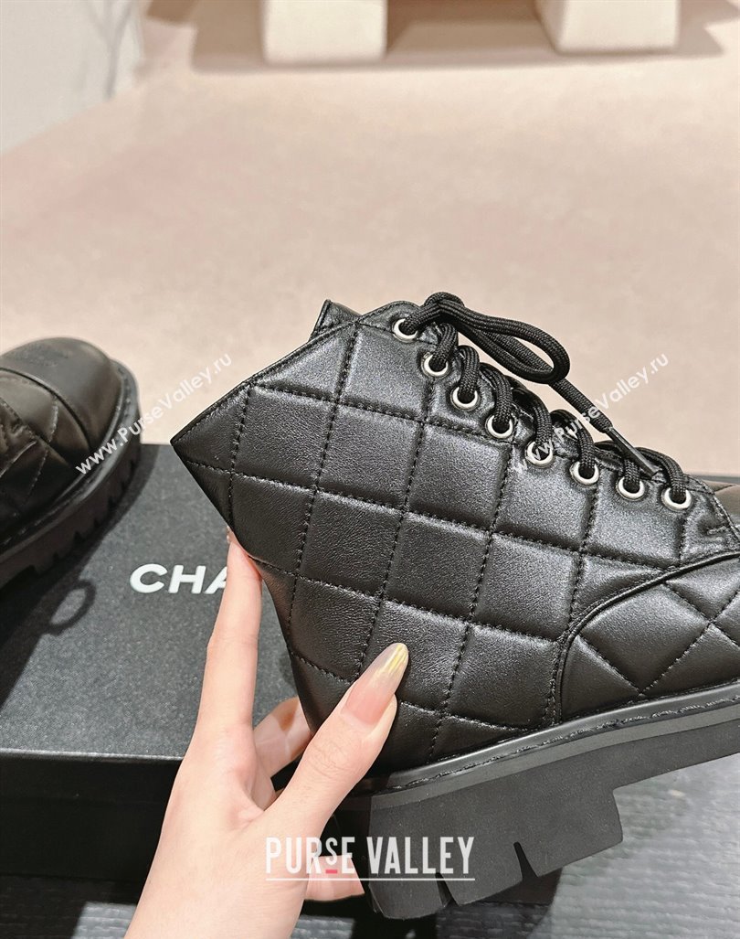 Chanel Quilted Calfskin Lace up Ankle Boots Black 2024 CH081629 (MD-240816131)