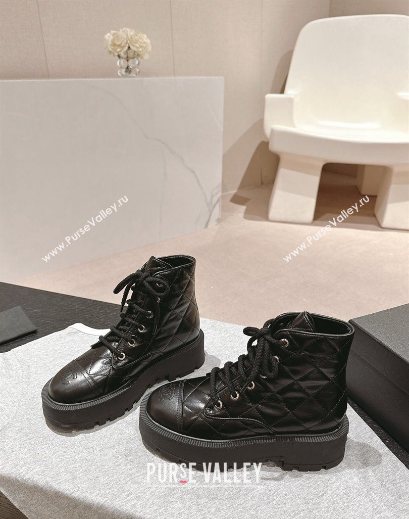 Chanel Quilted Calfskin Platform Lace up Ankle Boots Black 2024 CH081632 (MD-240816132)