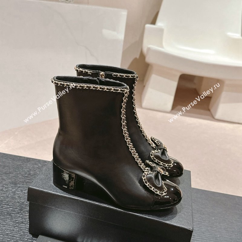 Chanel Calfskin Heel Ankle Boots with Chain and Bow Black 2024 081680 (MD-240816083)