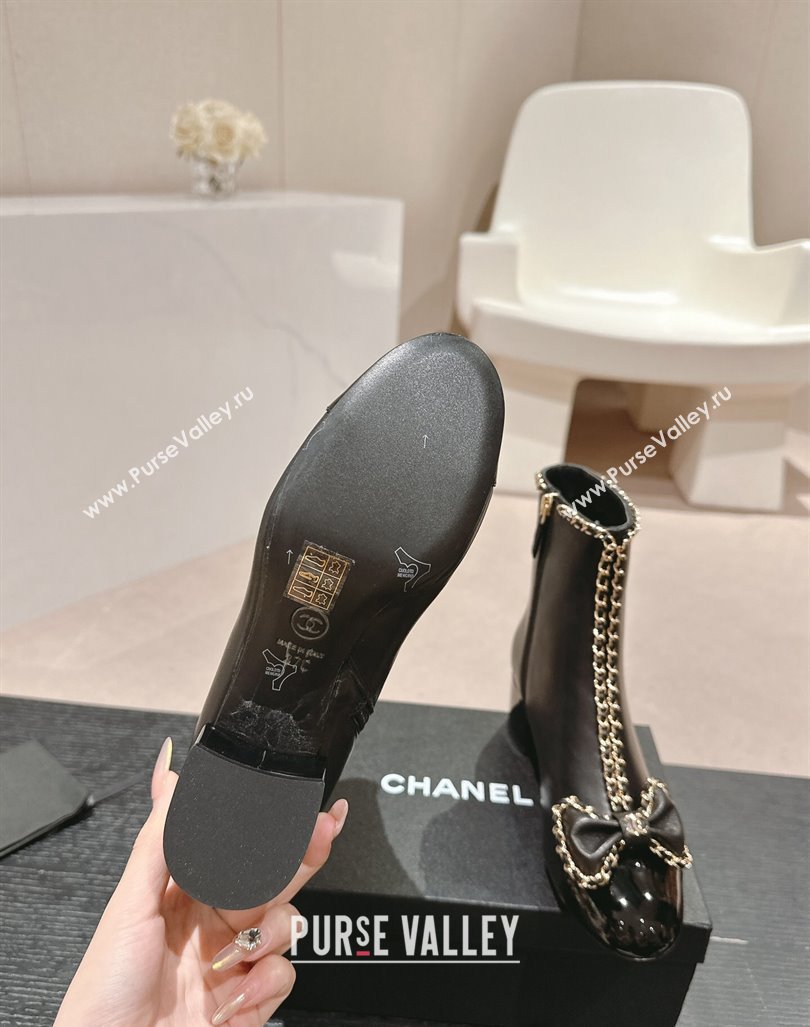 Chanel Calfskin Heel Ankle Boots with Chain and Bow Black 2024 081680 (MD-240816083)