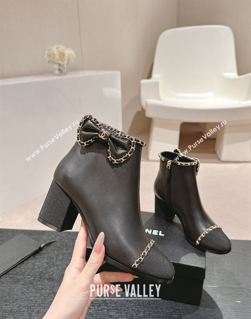 Chanel Calfskin Heel Ankle Boots with Chain and Bow Black 2024 081684 (MD-240816087)