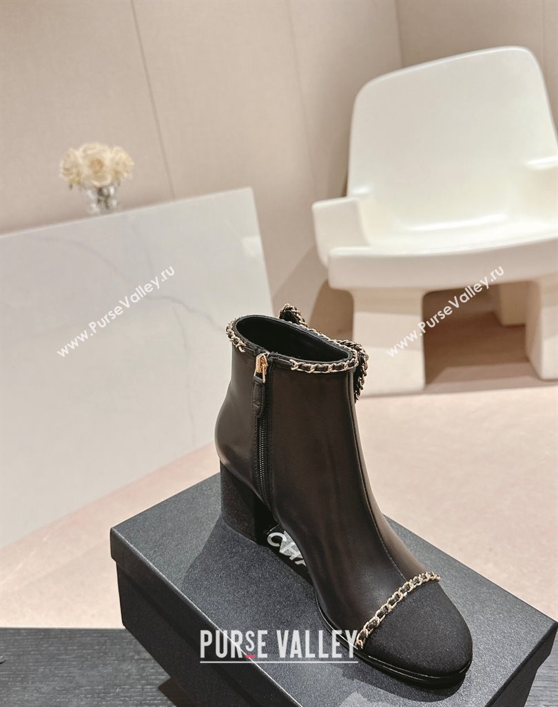 Chanel Calfskin Heel Ankle Boots with Chain and Bow Black 2024 081684 (MD-240816087)