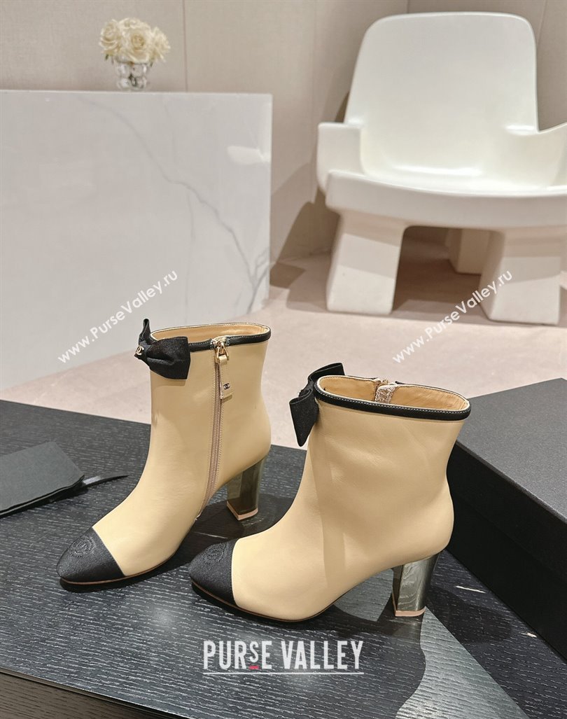 Chanel Calfskin Grosgrain Ankle Boots with Bow Beige 2024 G45695 (MD-240816089)