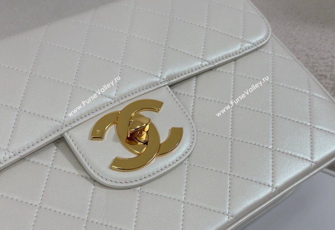 Chanel Vintage Grained Calfskin Flap bag Pearly White 2024 A088 (SM-240829078)