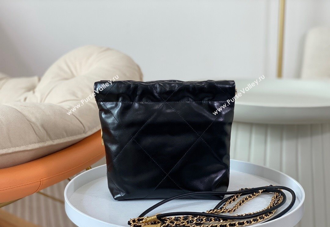 Chanel 22 Mini Bag in Shiny Calfskin AS3980 Black/Pearls 2024 0829 (SM-240829088)